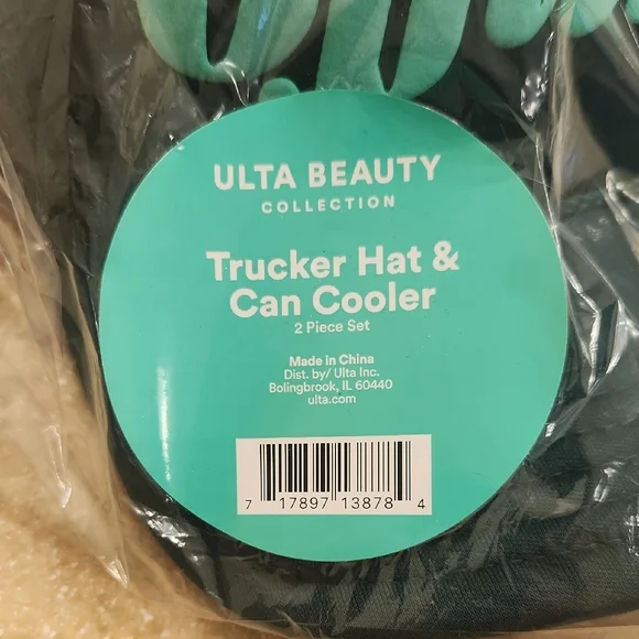 Ulta Beauty Teal Trucker Hat and Can Cooler Set - Picture 2 of 3